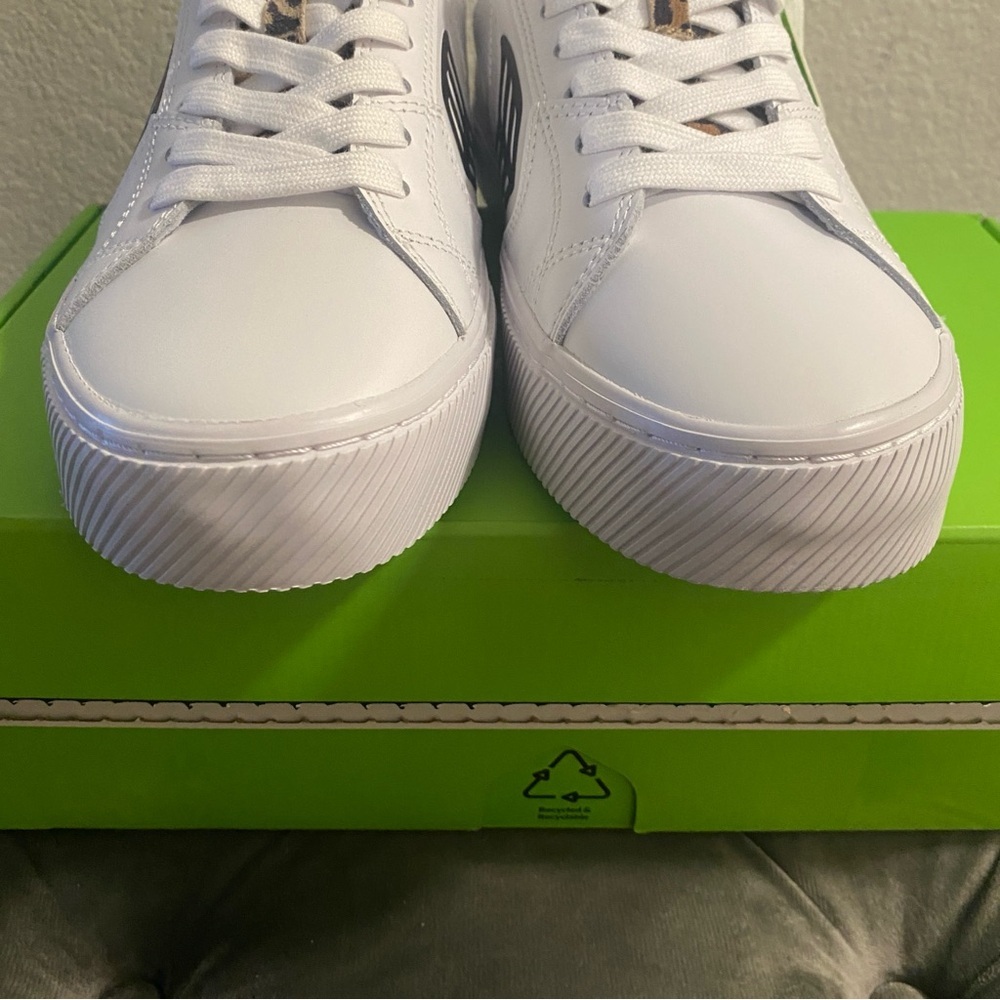 NIB Cariuma Salvas White Smooth Leather/Leopard Sneaker - Women’s 10.5/Men’s 9 - Picture 13 of 14